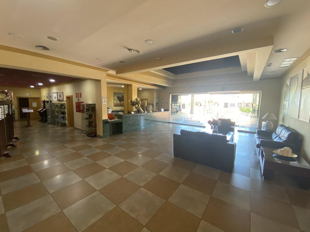 Hotel Montera Plaza Los Barrios Exterior photo